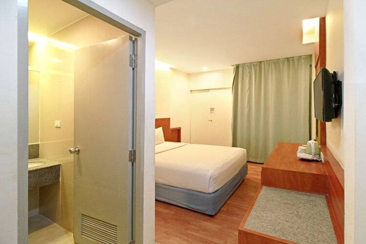 Ten Stars Inn