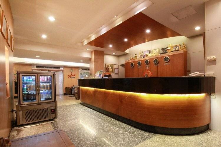 Ten Stars Inn