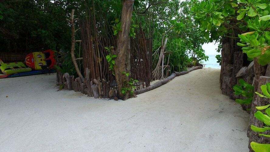 Rasdhoo Dive And Water Sports