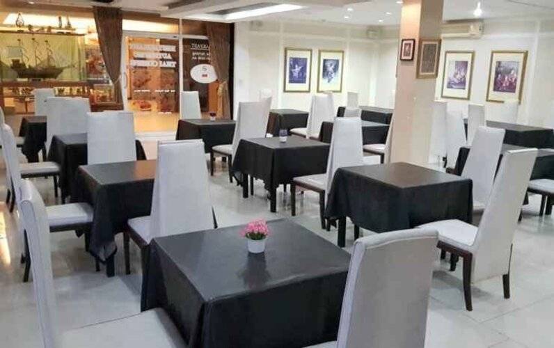 The Residence Airport & Spa