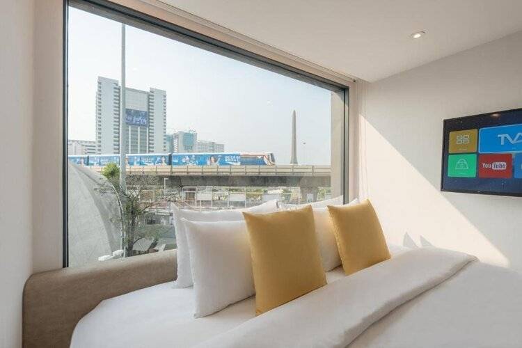 Yello Rooms Hotel Victory Monument