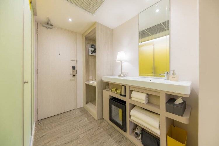 Yello Rooms Hotel Victory Monument