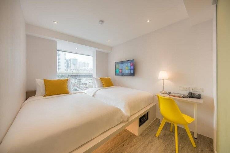 Yello Rooms Hotel Victory Monument