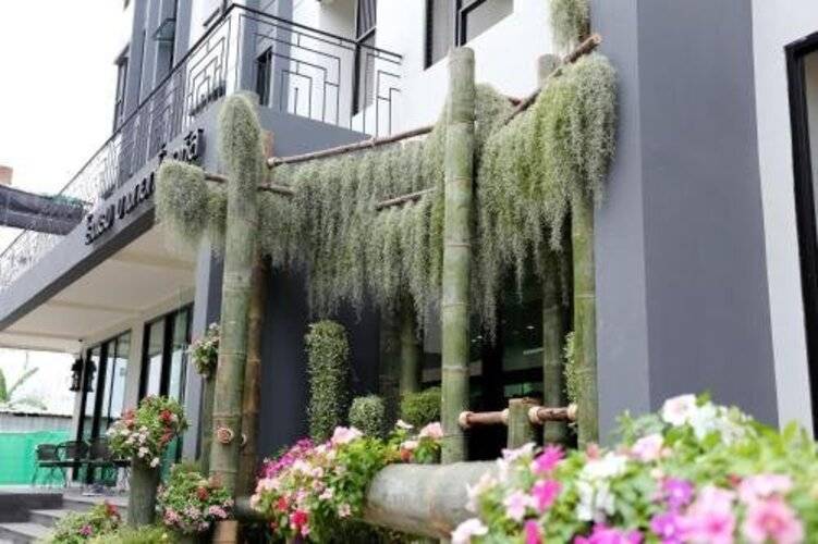 Bangkok Oasis Hotel