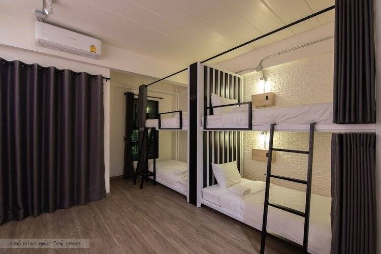 Bangkok Oasis Hotel