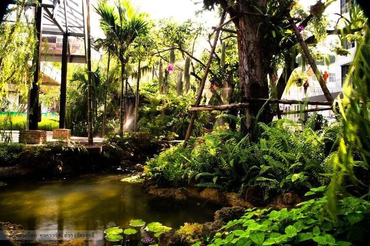 Bangkok Oasis Hotel