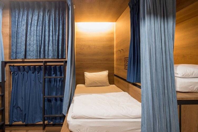 Natee Hostel