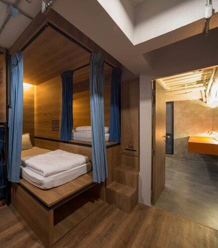 Natee Hostel