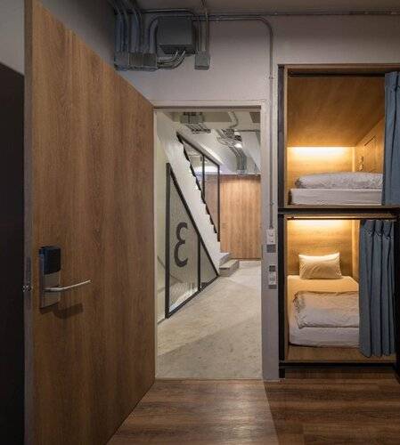 Natee Hostel
