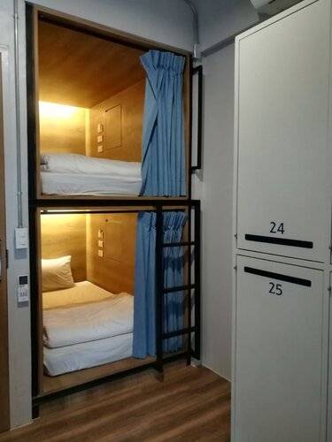 Natee Hostel