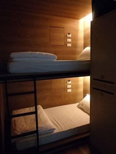 Natee Hostel