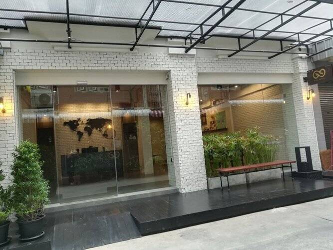 Natee Hostel
