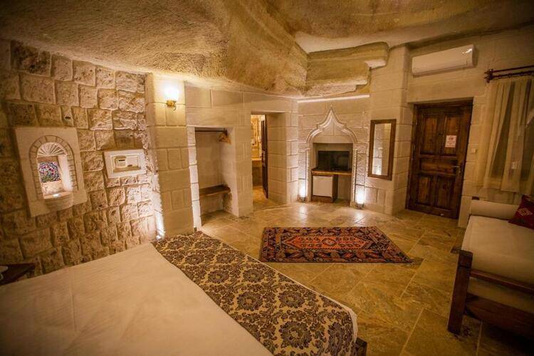 Zara Cave Hotel (Adults Only 10+)