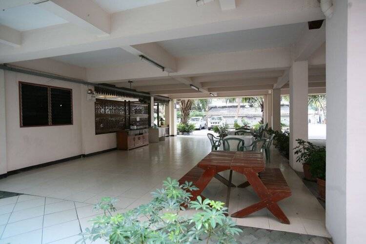 Beerapan Hotel