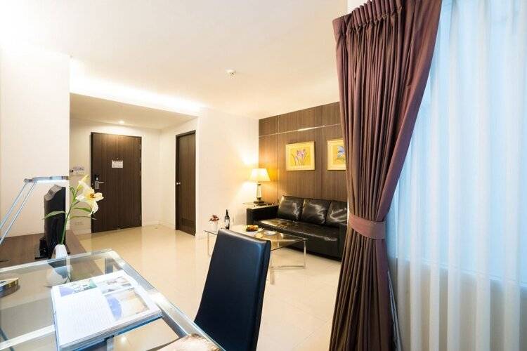 Beyond Suite Hotel