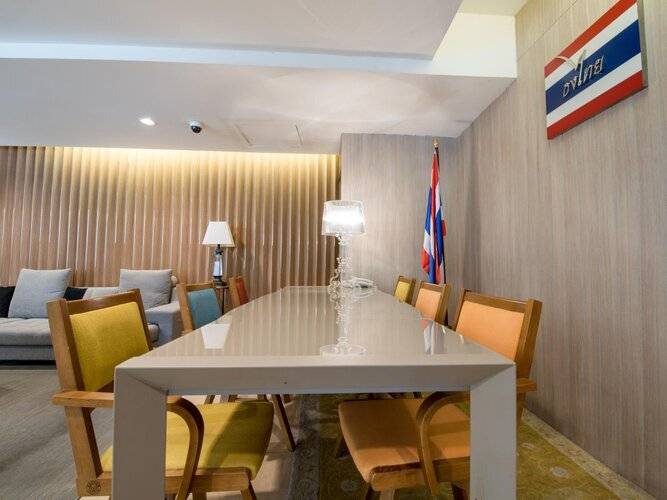 Beyond Suite Hotel