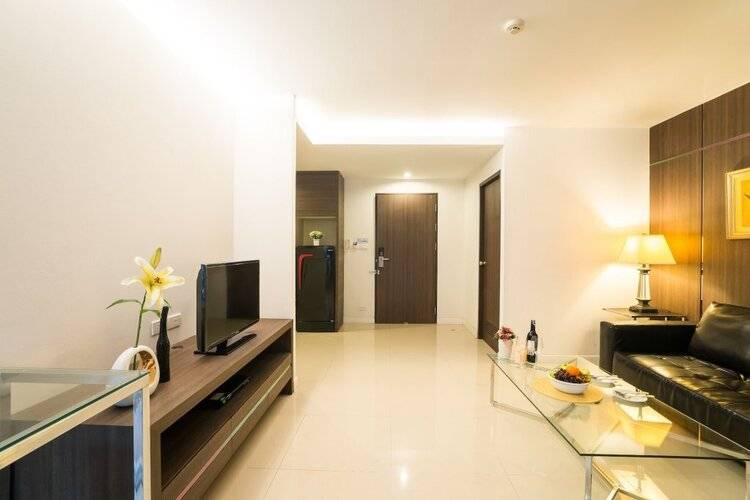 Beyond Suite Hotel