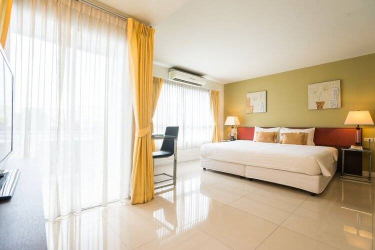 Beyond Suite Hotel