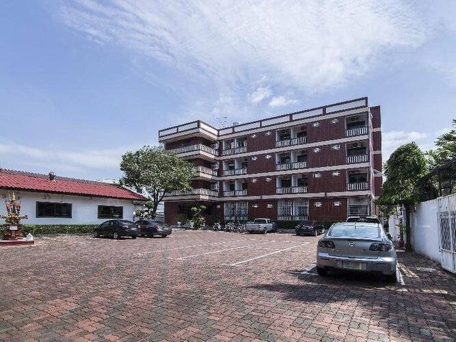 Good Houses Apartment