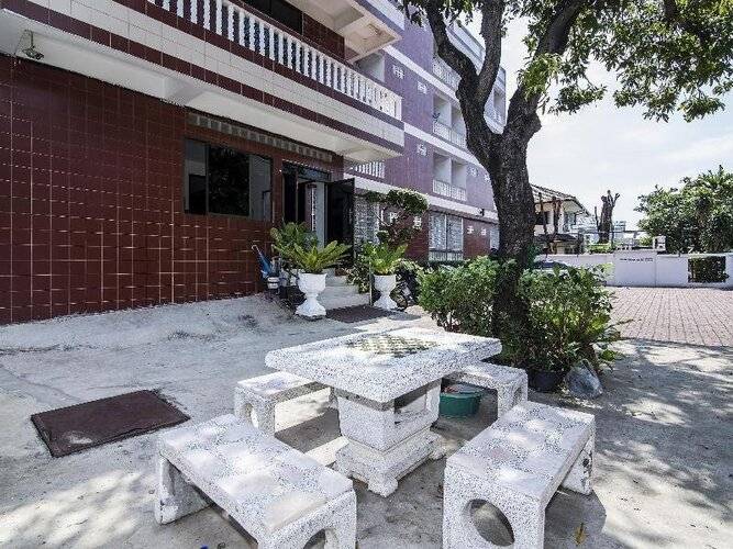Good Houses Apartment