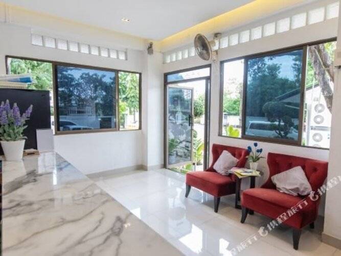 Good Houses Apartment