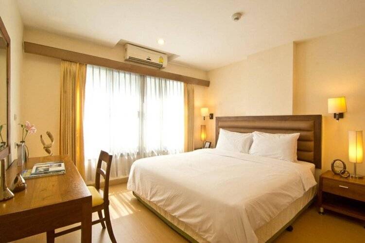 Lasalle Suites & Spa Hotel