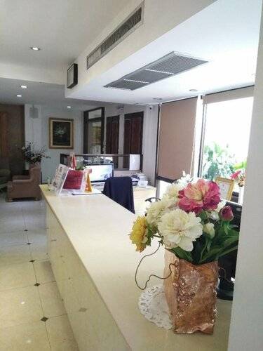 Lasalle Suites & Spa Hotel