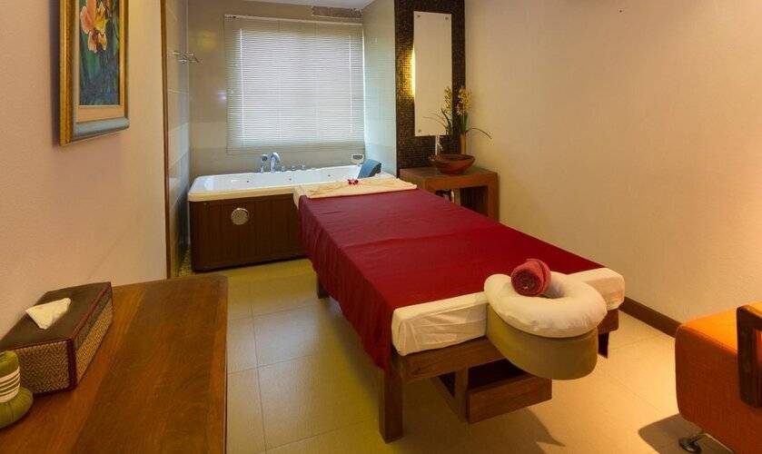 Lasalle Suites & Spa Hotel