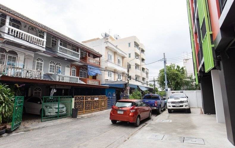 Mango 10 House