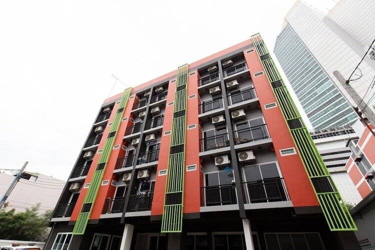 Mango 10 House