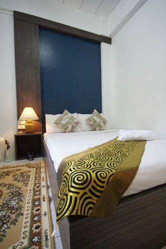 Riski Residence Bangkok