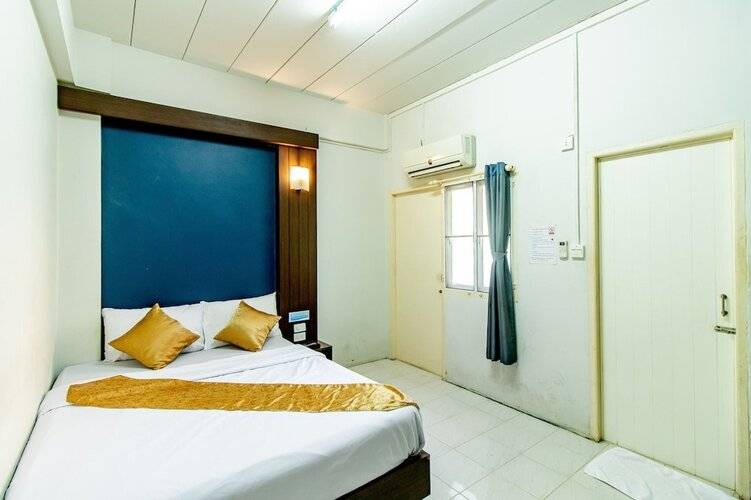 Riski Residence Bangkok
