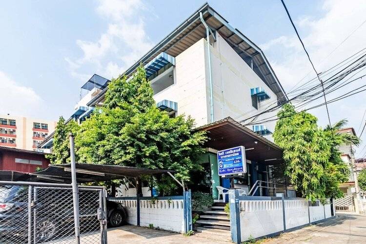 Riski Residence Bangkok