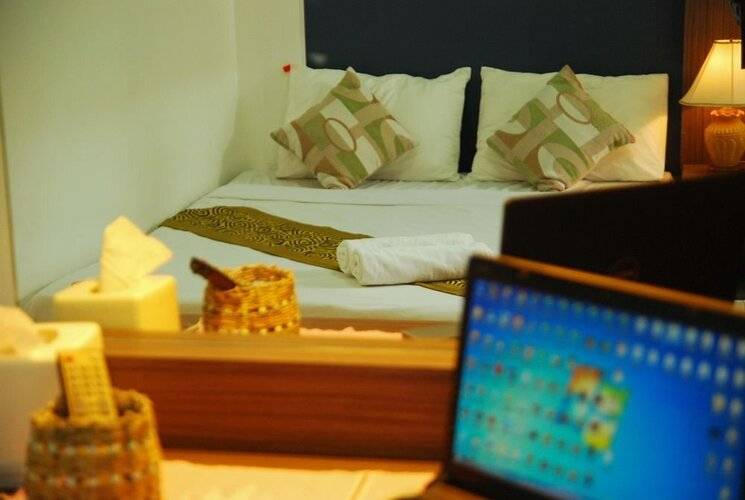 Riski Residence Bangkok