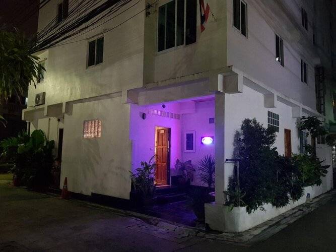 SAMs Guest House