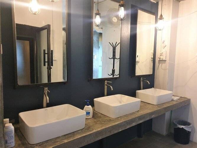 Silom SPACE Hostel
