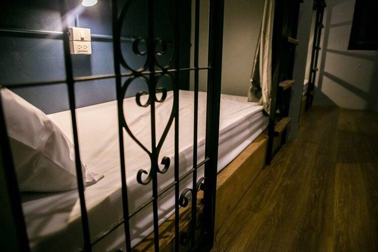 Silom SPACE Hostel