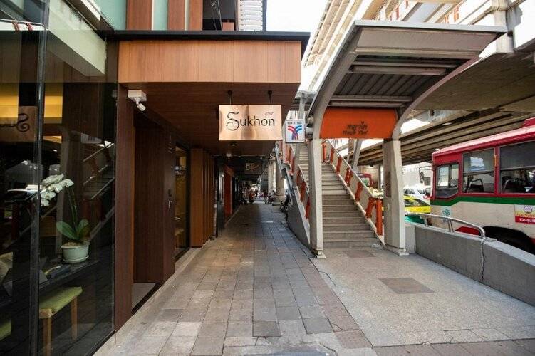 Sukhon Hotel