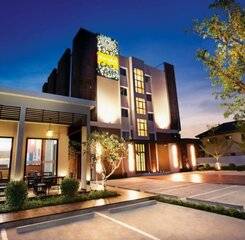 $item['hotel']['name']