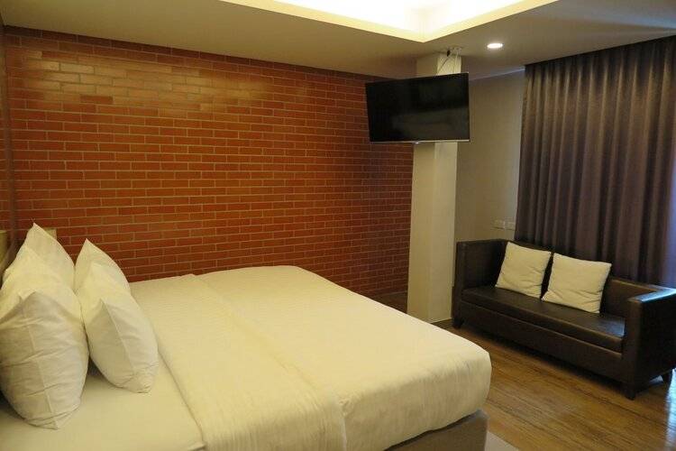 V20 Boutique Hotel By Locals
