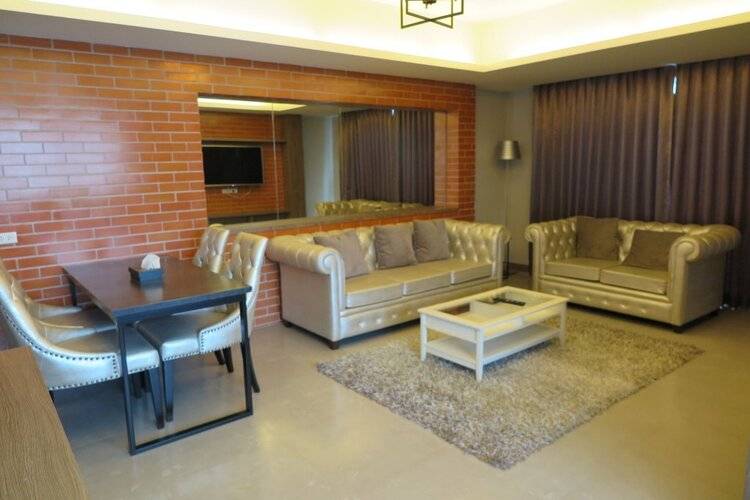 V20 Boutique Hotel By Locals