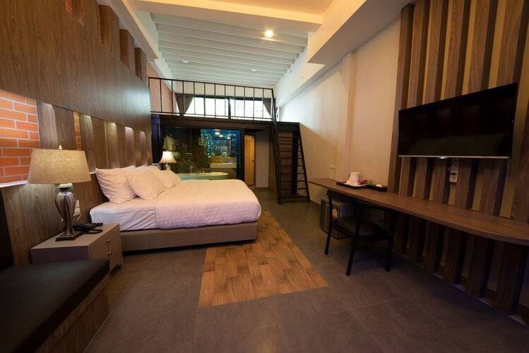 V20 Boutique Hotel By Locals