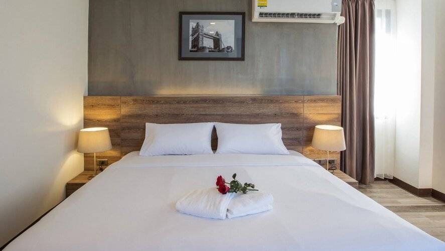 B2 Bangna Premier Hotel