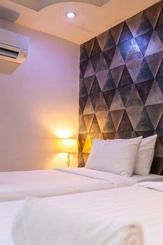 Bed By Tha-Pra Hotel And Apartment