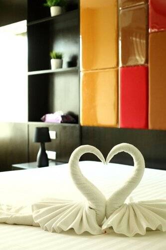 The Sunreno Hotel