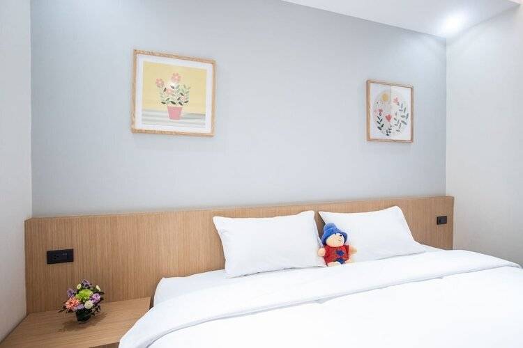 Cubic Bangna Hotel