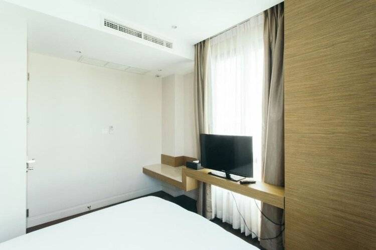 Thomson Residence Hotel