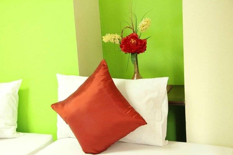 Yellow Ribbon Hills, Boutique Suites