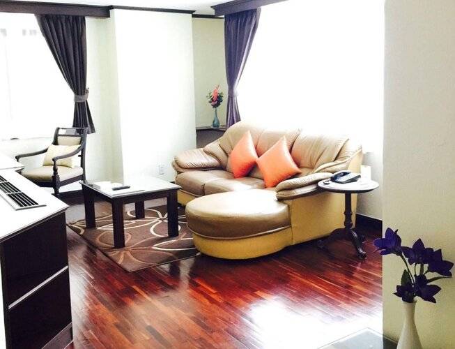Yellow Ribbon Hills, Boutique Suites