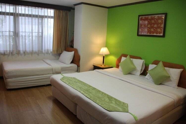 Yellow Ribbon Hills, Boutique Suites